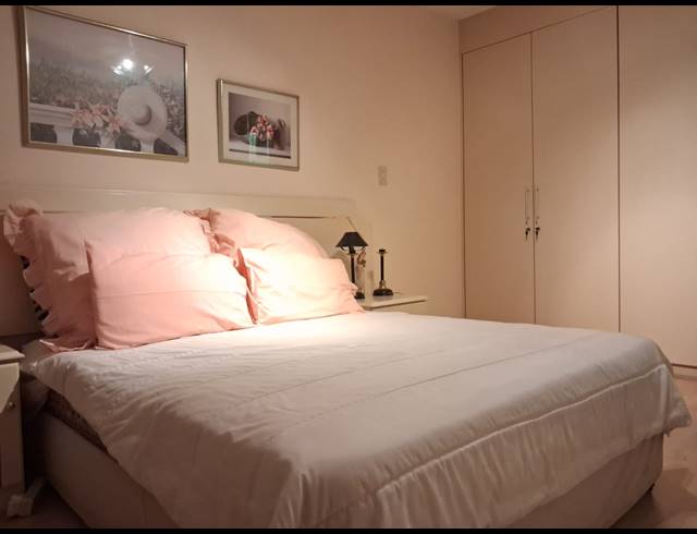 2 BEDROOM TOWNHOUSE FOR SALE IN PEACEHAVEN